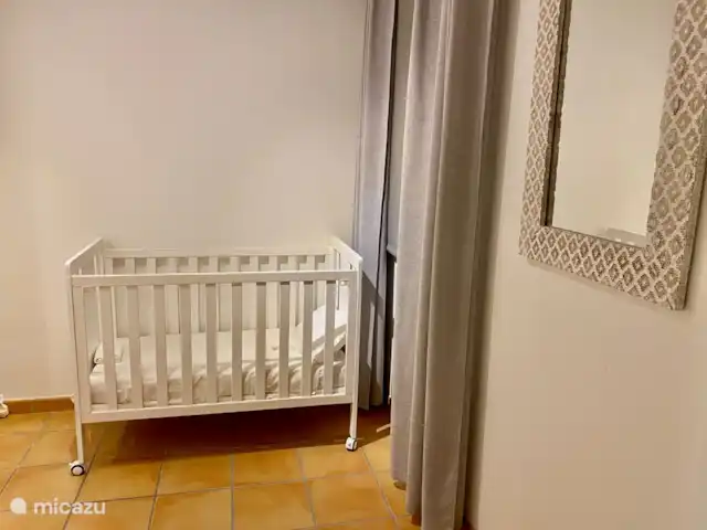 Villa Mimosa : Zeezicht & Natuur huren in Spanje, Costa Blanca, Benissa - villa Babybed met matras