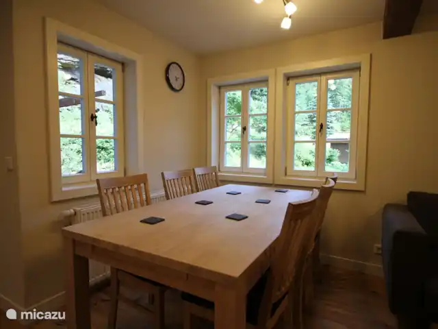 Felsenkeller Bielatal Sachsenstein | Allemagne, Saxe, Rosenthal-Bielatal - appartement La salle à manger