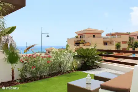 Vacation rental Spain, Costa del Sol, Benajarafe terraced house Housing with design