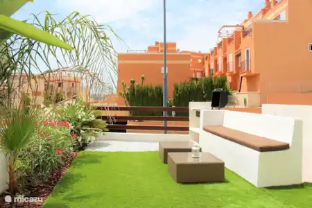 Vacation rental Spain, Costa del Sol, Benajarafe terraced house Housing with design