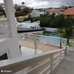 Treppe zum Schwimmbad