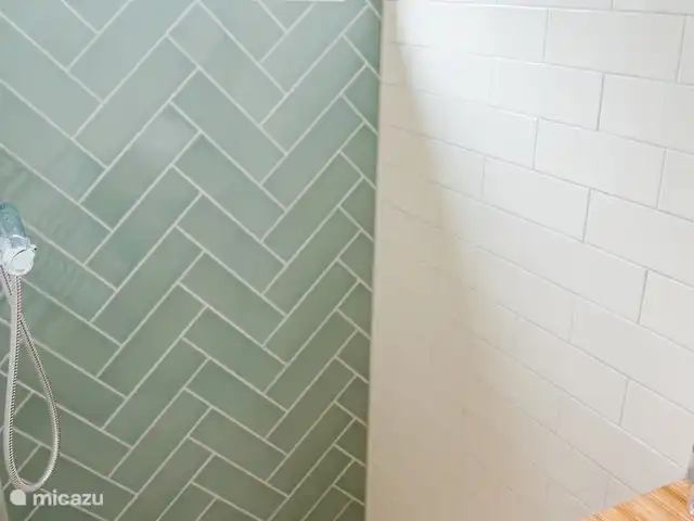 Location de Vacances Pays-Bas, Hollande méridionale, Katwijk, appartement - Beachhouse Anna parking privé ! La salle de bain