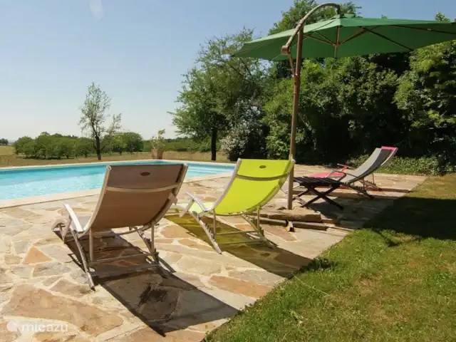 La Grange Imperiale en Francia, Dordoña, Salagnac - casa vacacional piscina terraza