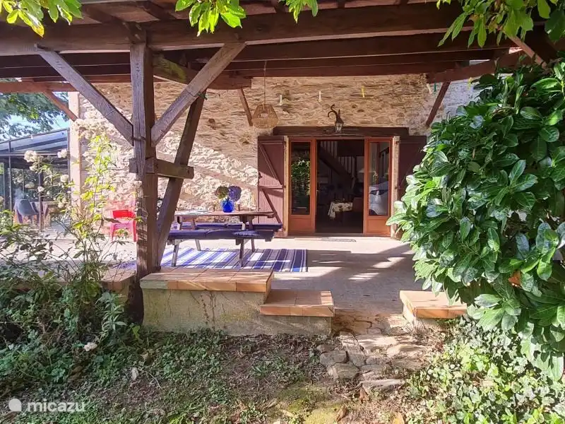 Überdachte Terrasse