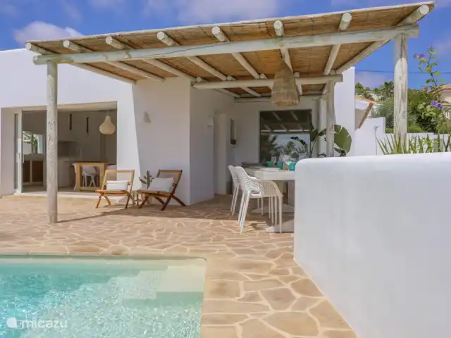 Villa Amigi en España, Costa Blanca, Moraira - villa Terraza cubierta con camastros