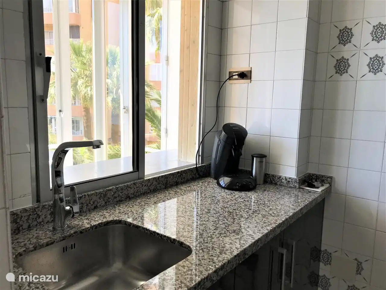 Kürzlich renovierte Küche mit Meerblick