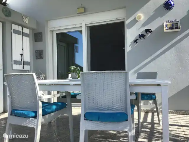 Villa Yavoni, met privé zwembad  huren in Griekenland, Kreta, Loutra - villa View op villa Yavoni vanaf de trap naar het zwembad.