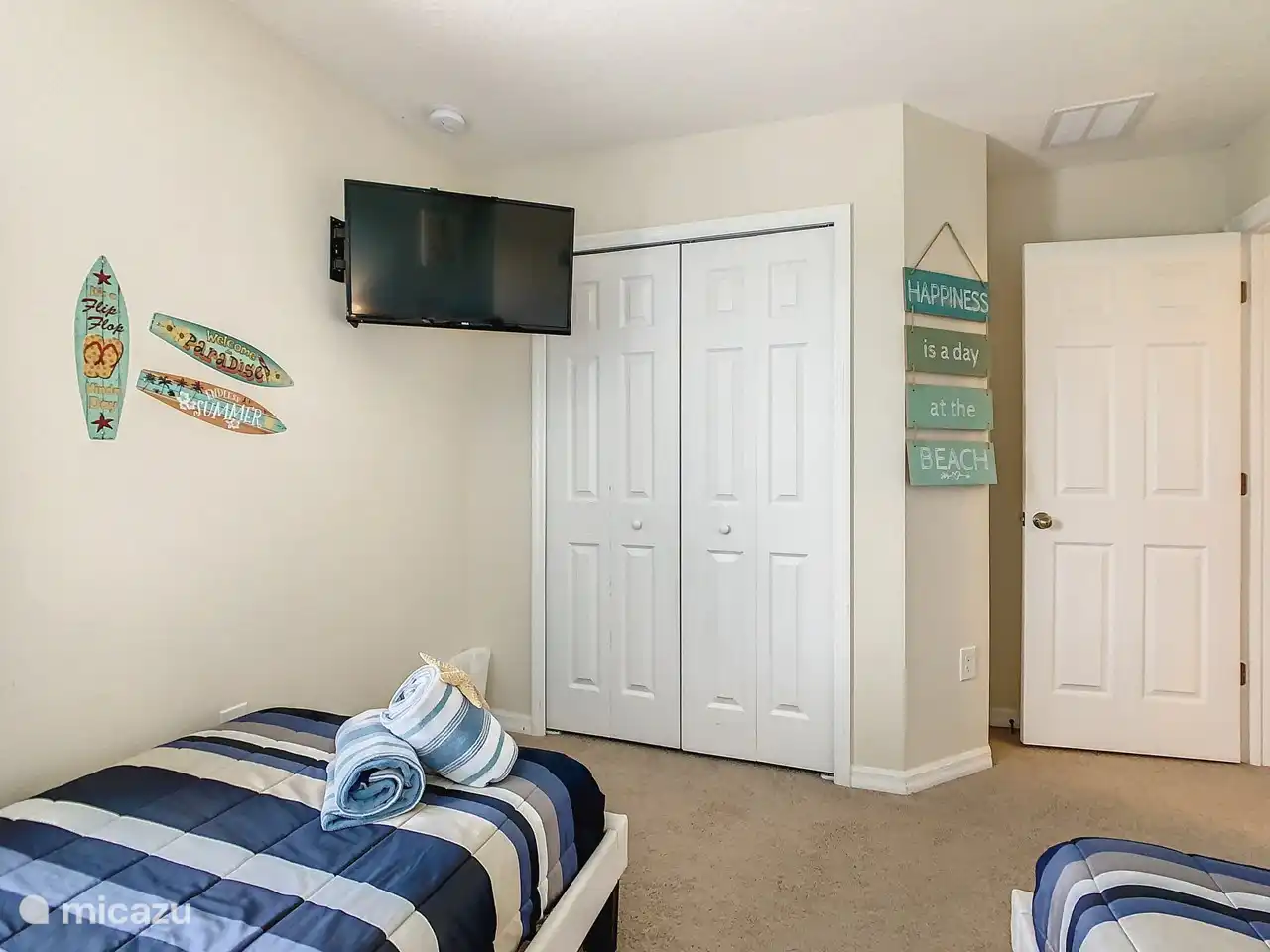 2ème chambre à deux lits 1er étage