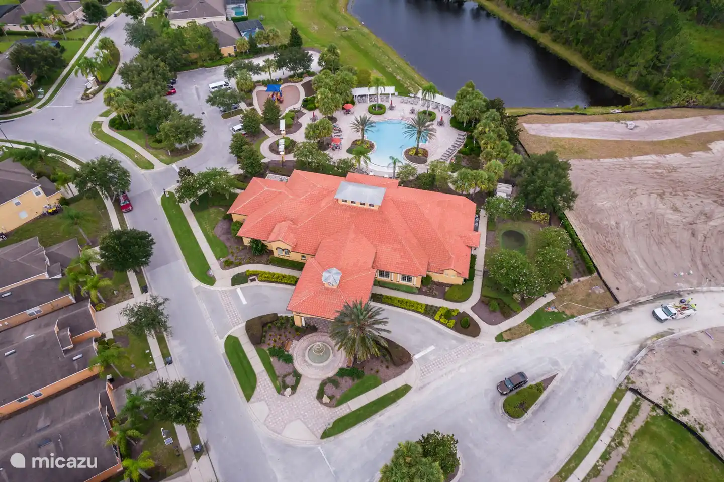 le club house avec commodités