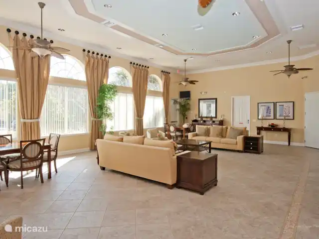Villa Majeure | États-Unis, Floride, Davenport - villa Le club-house dispose également d'une salle de réception où les invités peuvent être reçus.