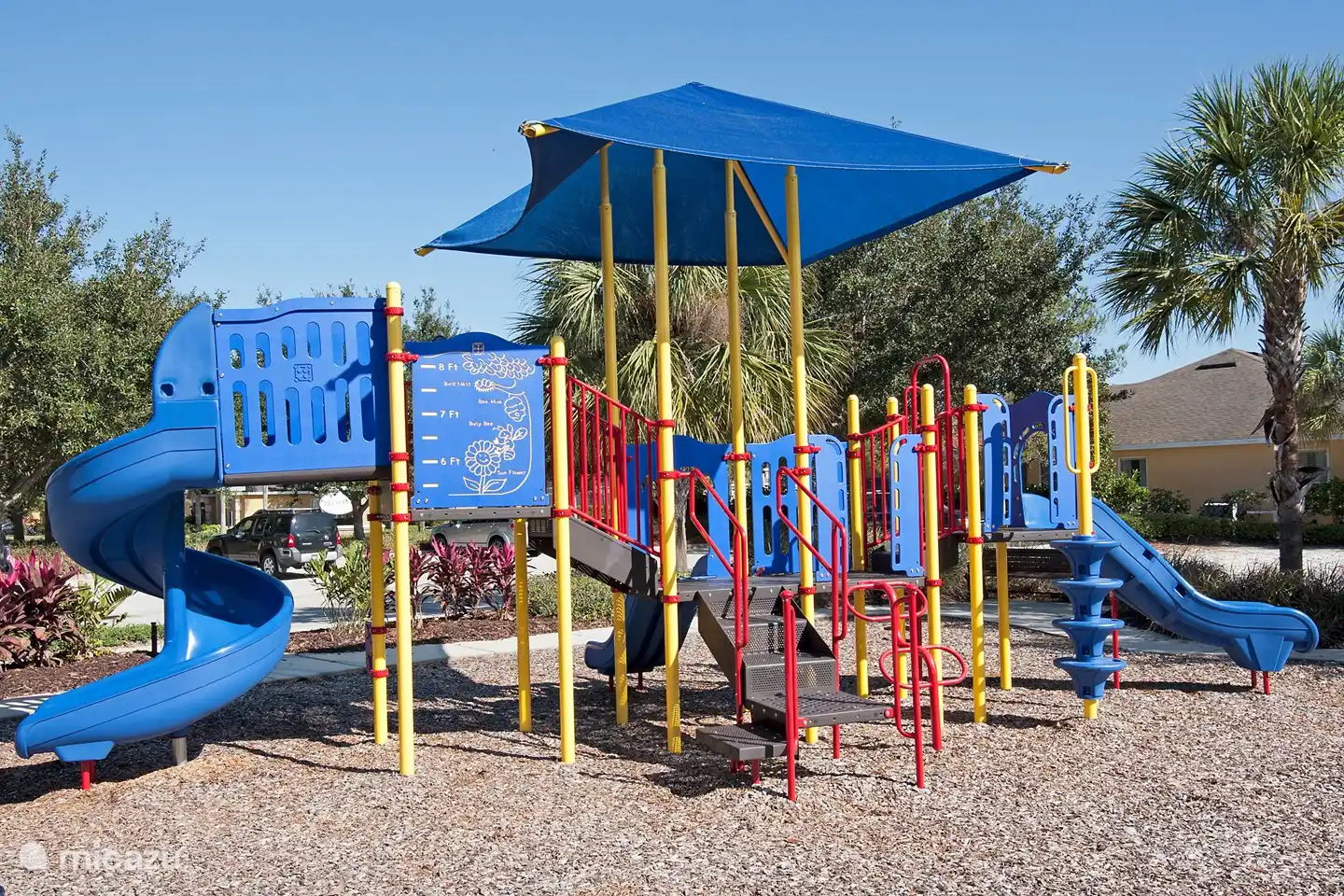 Aire de jeux pour les plus petits