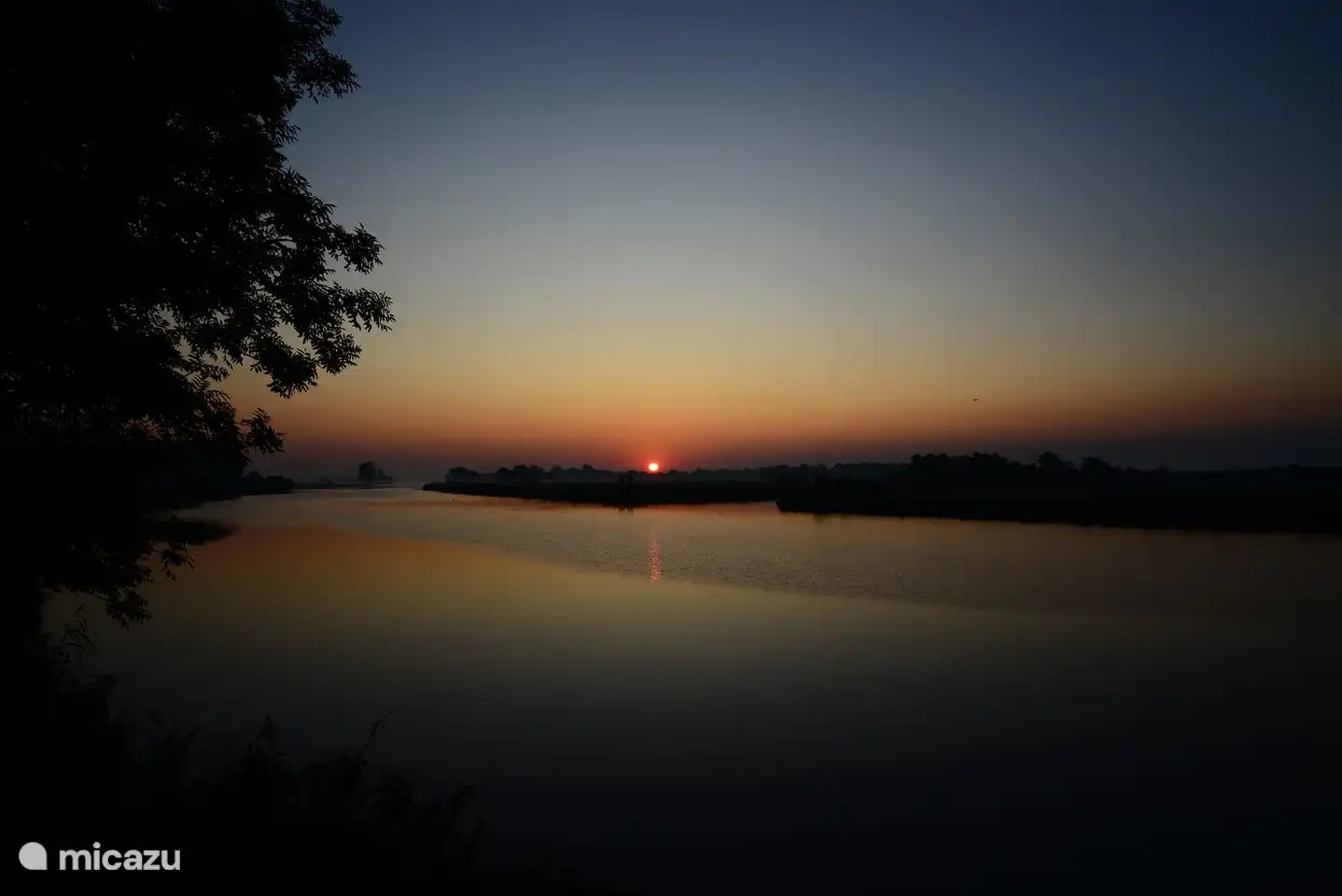 Sunrise over the Prinses Margriet Canal