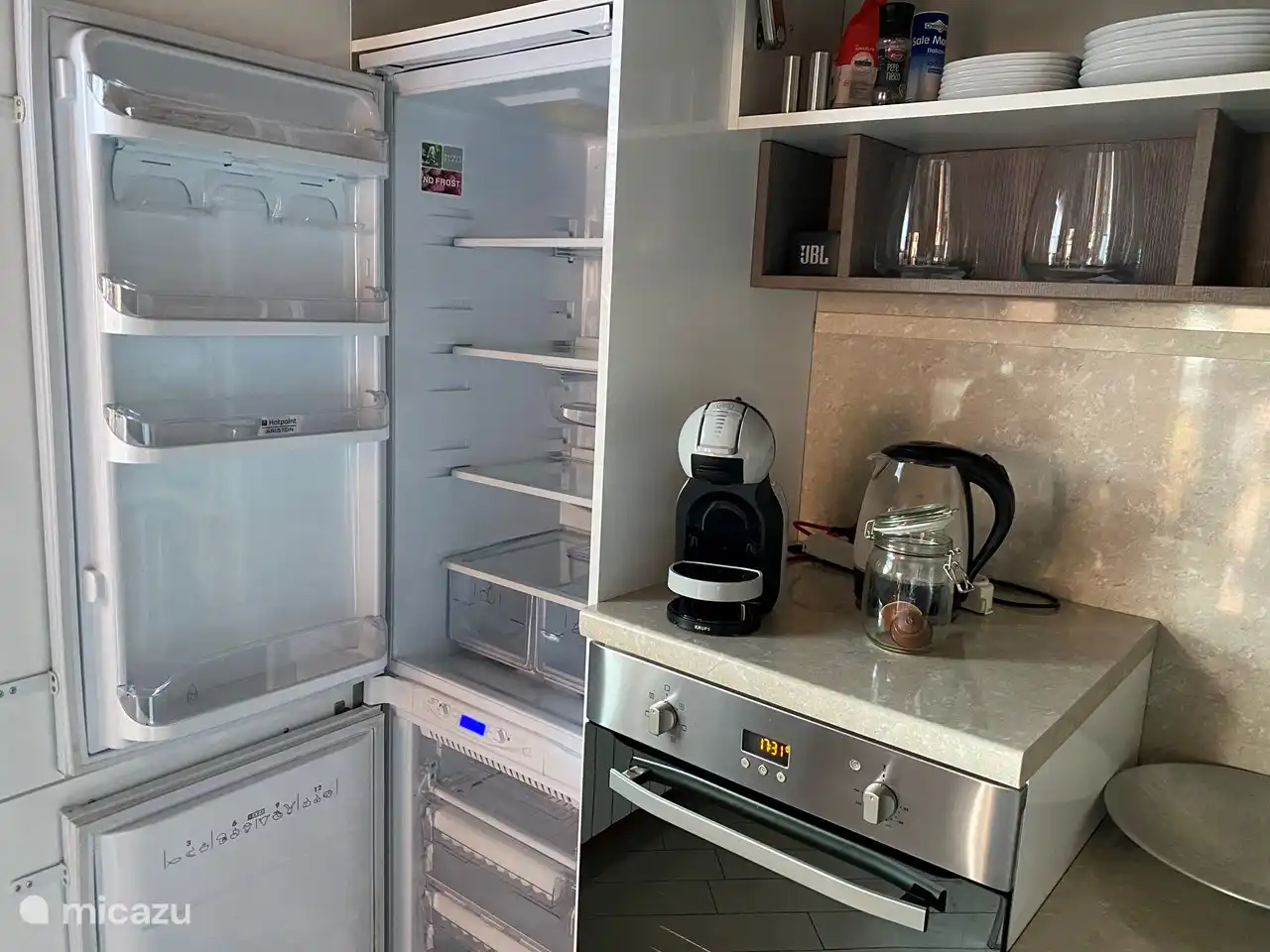 Nevera grande y congelador grande