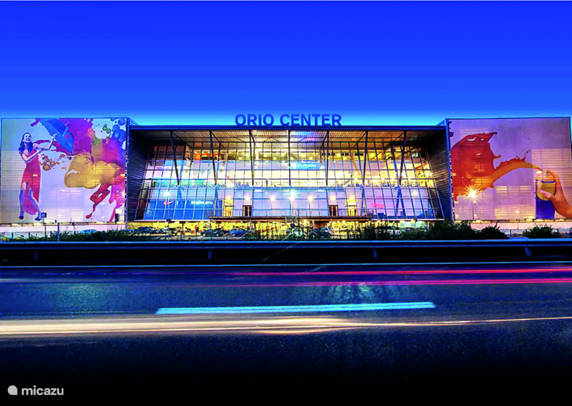 Centro Orio Bérgamo. 280 tiendas. 35000m2. 6.000 plazas de aparcamiento gratuitas. 