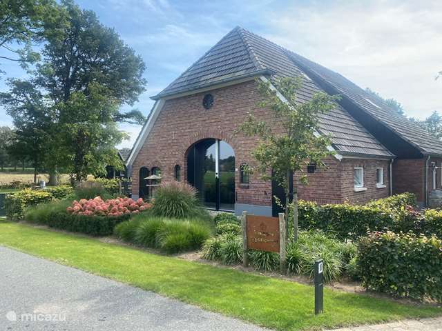 Maison de Vacances Pays-Bas, Gueldre, Neede - appartement Appartement à la ferme de Tuut'n