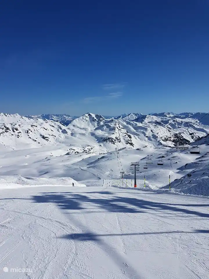 Preciosas estaciones de esquí de la zona con más de 100 km de pistas 