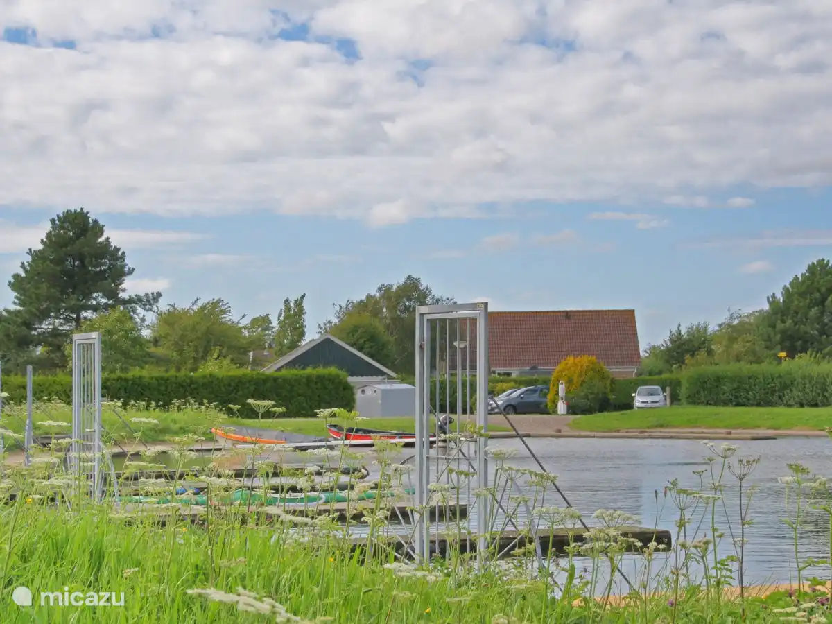 Der Hafen in 20 Metern, auch ein idealer Angelplatz!