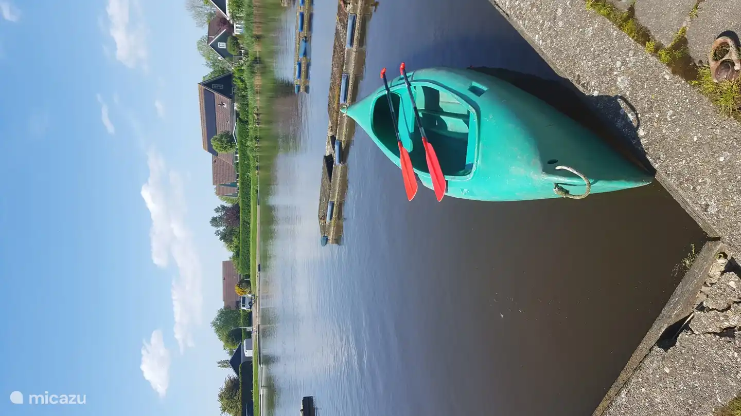 Ihr eigenes Kanu steht im Hafen bereit