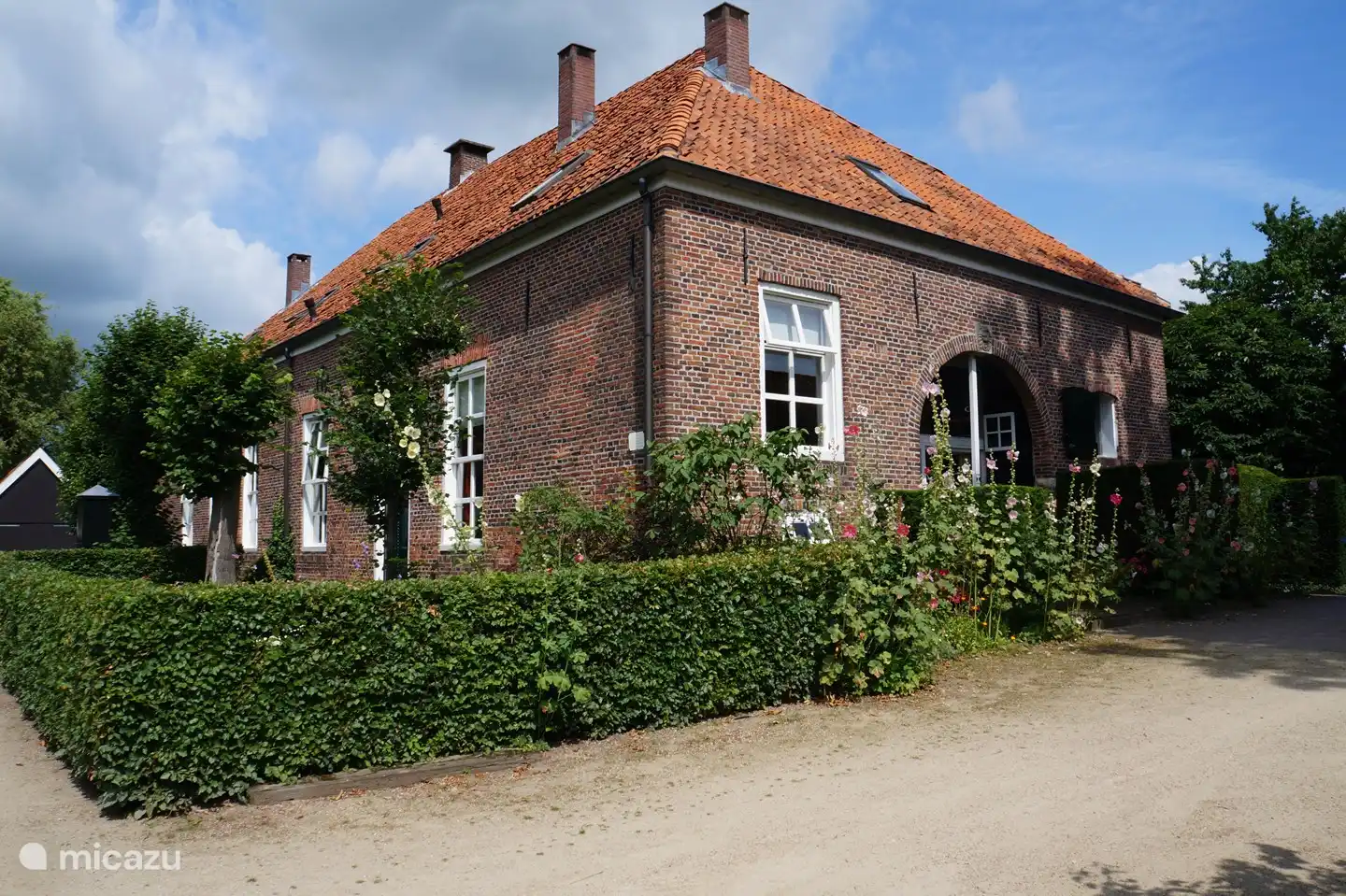 Das Nachbarhaus der Eigentümer