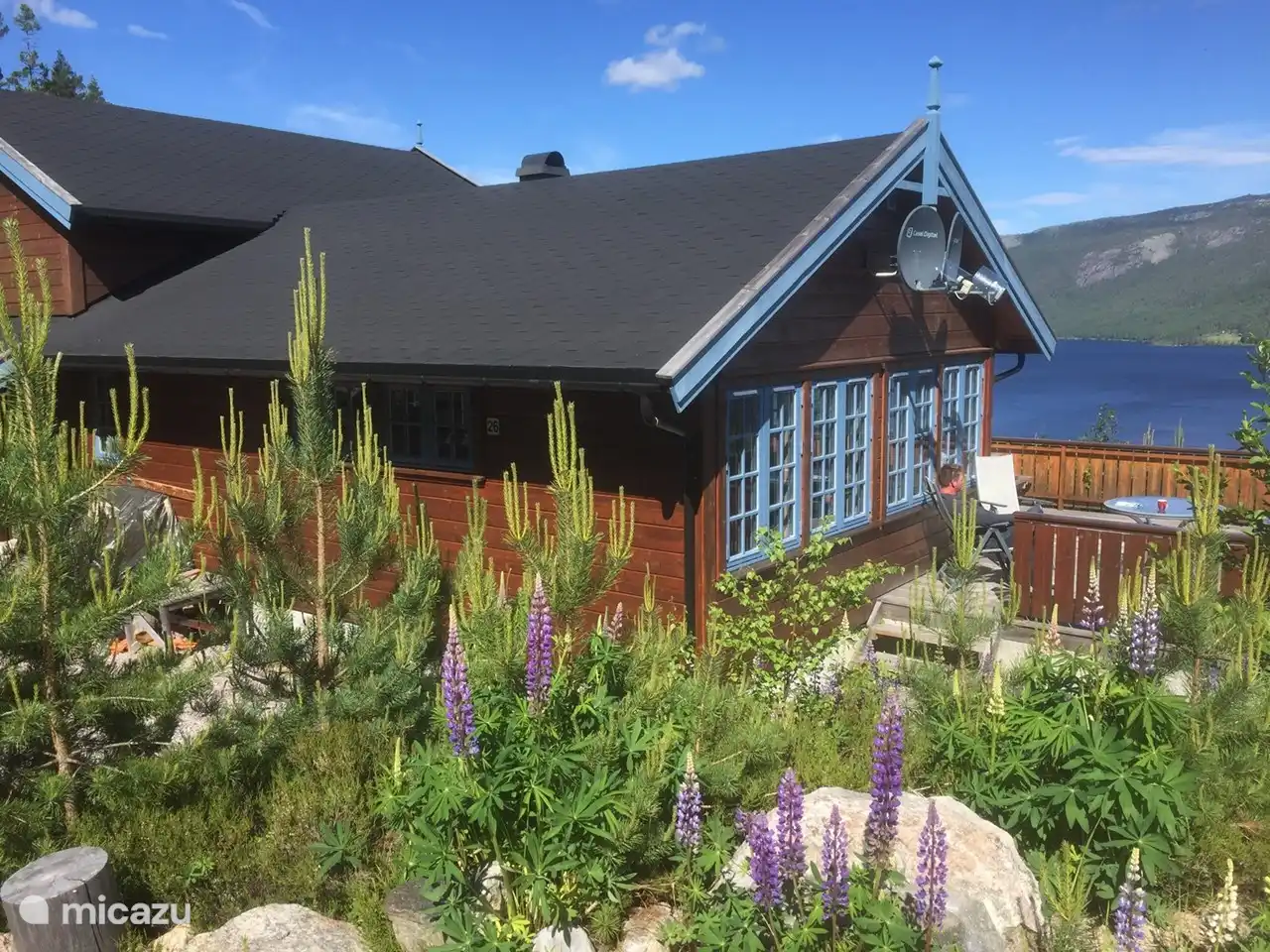 Nisserzicht in Norwegen, Telemark, Treungen - blockhütte / lodge