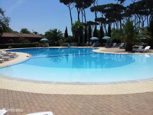 Italie, Proche Mer, Pise et Lucques | Italie, Toscane, Viareggio - cabane en bois / lodge Piscine