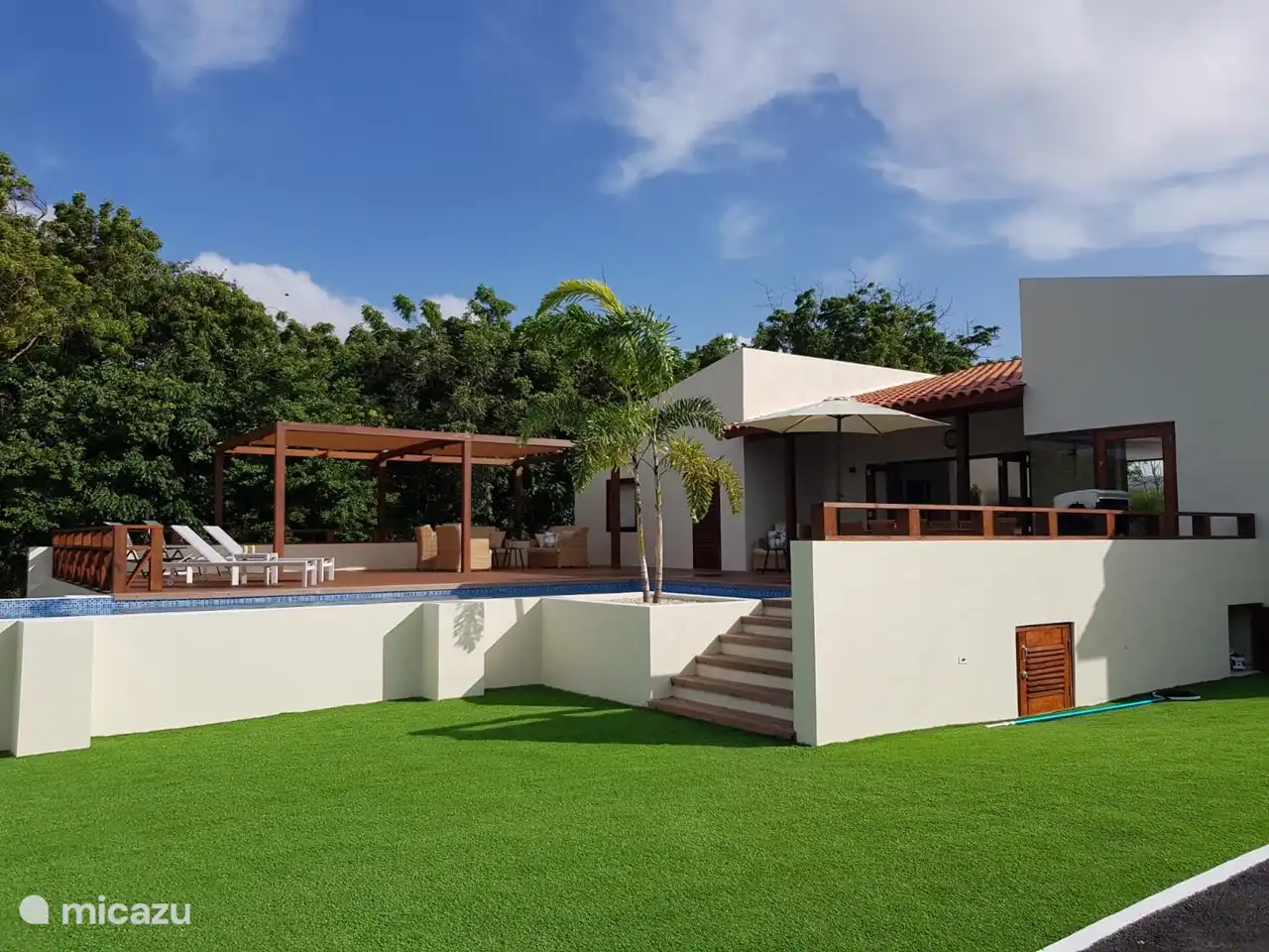 Zurück Villa Rancho.