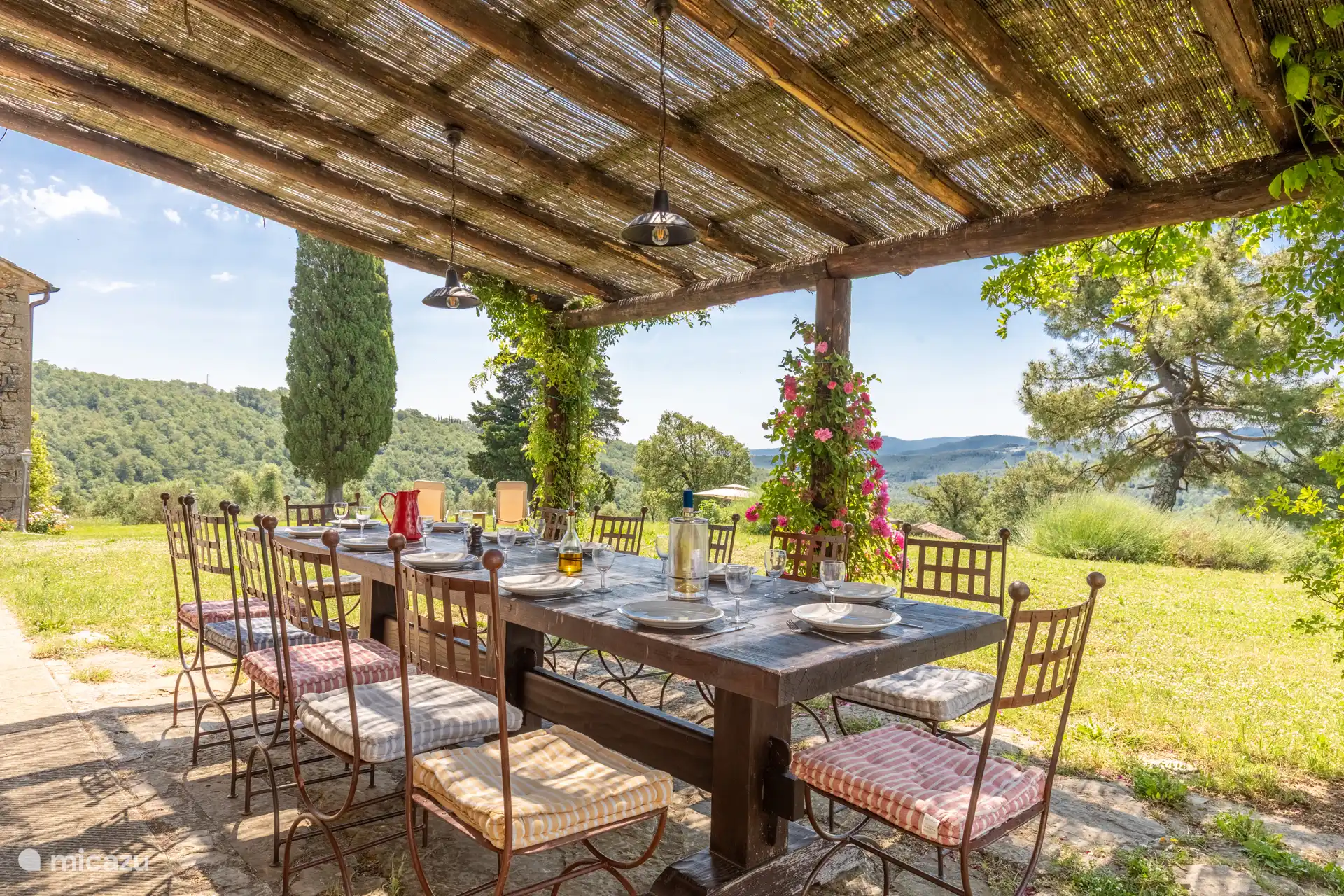Pérgola con vistas al sur/oeste