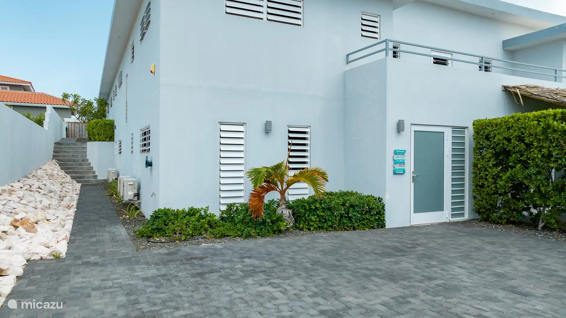 Residence Selavi Ingang