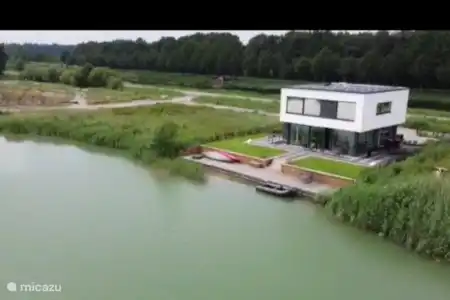 Vakantiehuis Nederland, Drenthe, Hoogeveen villa White Swan