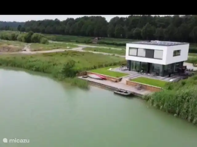 Location de Vacances Pays-Bas, Drenthe, Hoogeveen, villa - cygne blanc