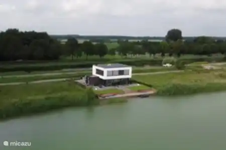 Vakantiehuis Nederland, Drenthe, Hoogeveen villa White Swan