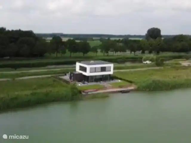 Location de Vacances Pays-Bas, Drenthe, Hoogeveen, villa - cygne blanc