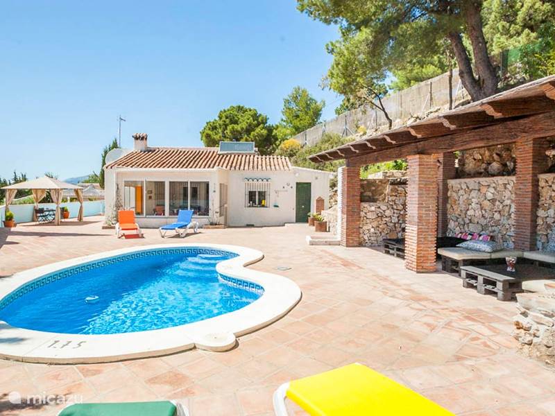 Vakantiehuis Spanje, Andalusië, Cómpeta Villa Villa met zeezicht boven Competa