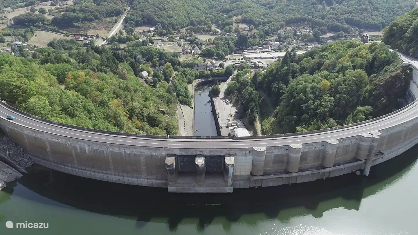 Le Barrage : le barrage.