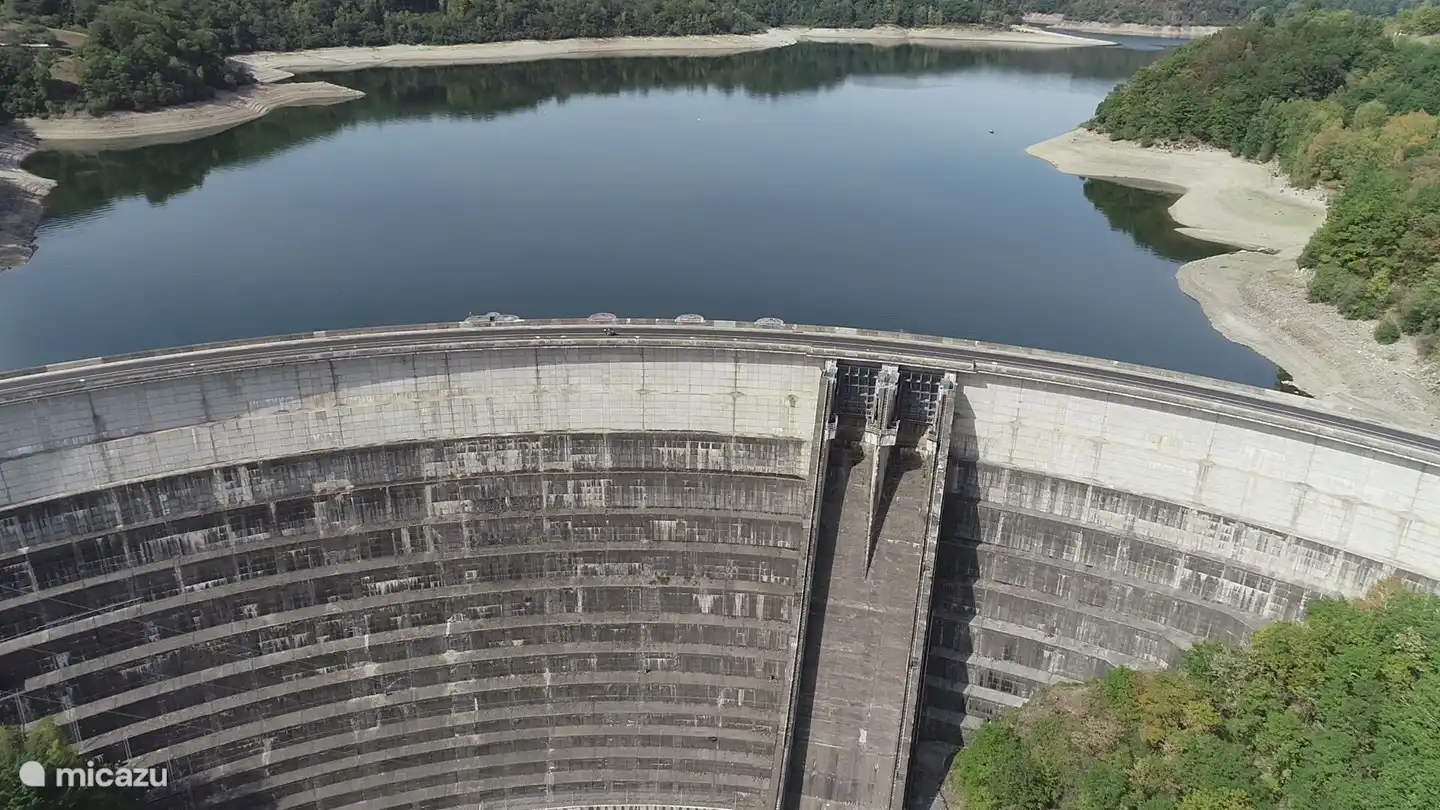 De l'autre côté de De Barrage