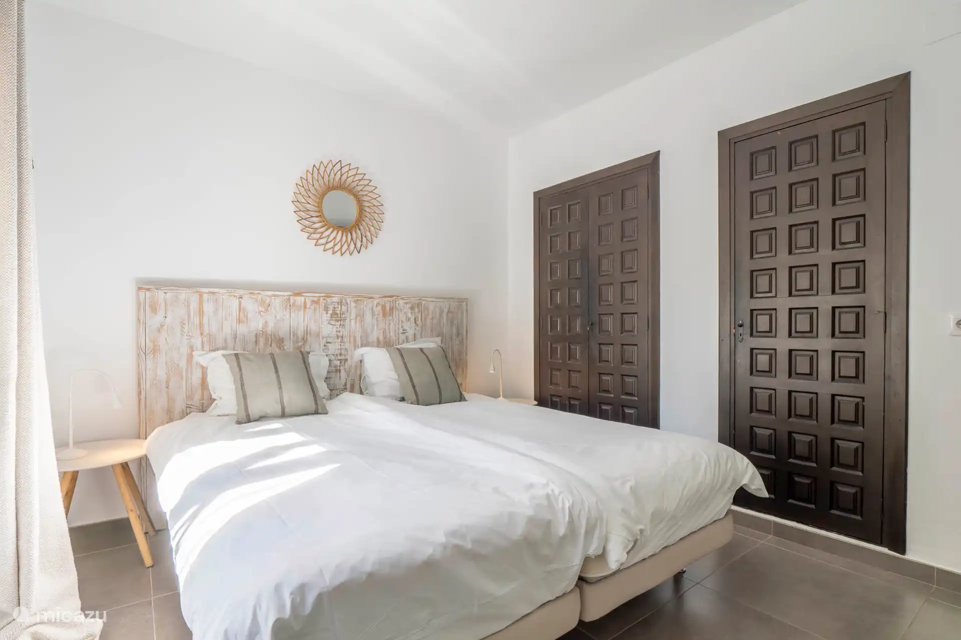 Dormitorio acogedor, 2 personas con armario