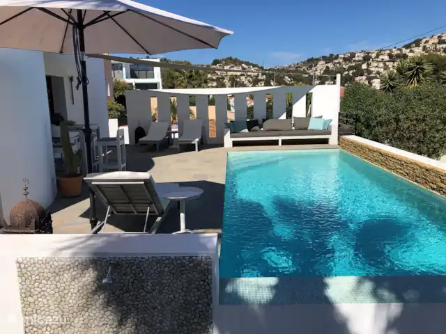 Casa Ocho Benissa Costa / Moraira en España, Costa Blanca, Benissa - villa La piscina mide 8 por casi 4 metros.