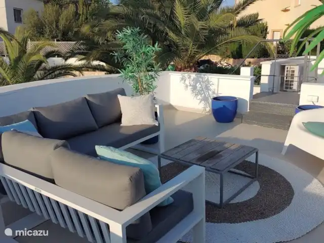 Casa Ocho Benissa Costa / Moraira en España, Costa Blanca, Benissa - villa Preciosa terraza en la azotea para disfrutar de mucho sol hasta altas horas de la madrugada