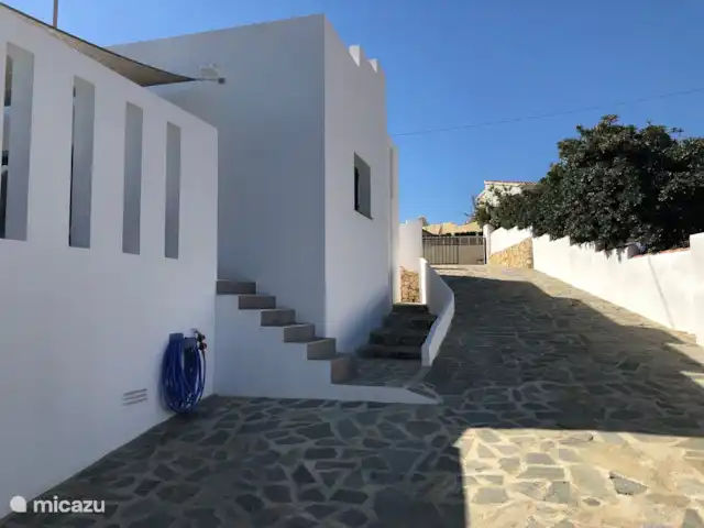 Casa Ocho Benissa Costa / Moraira en España, Costa Blanca, Benissa - villa Casa moderna de estilo ibicenco, tanto por fuera como por dentro