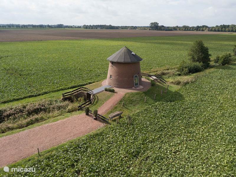 Vakantiehuis Nederland, Groningen, Tripscompagnie Molen Torentje van Trips (de watertoren)
