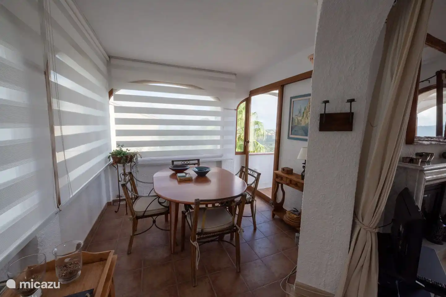 Dining room (with access to terrace)