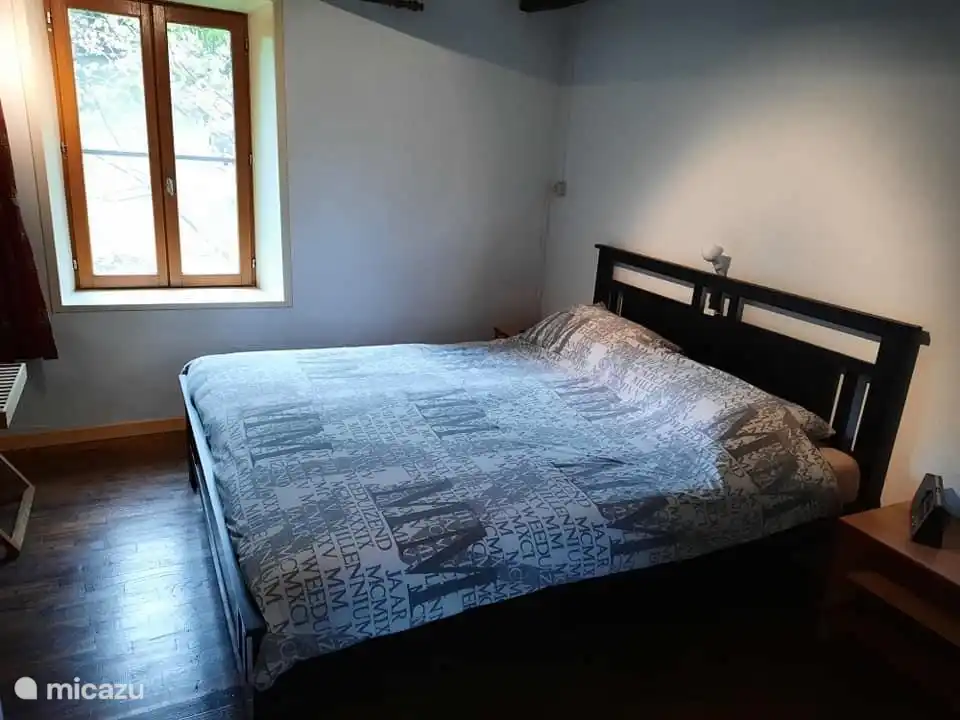 La Petite Maison Cachee in Frankreich, Haute-Vienne, Sussac - Ferienhaus