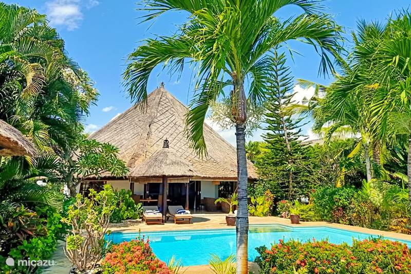 Vacation rental Indonesia, Bali, Lovina Villa BaliSeaVillas 5BR/BR 2 pools beach