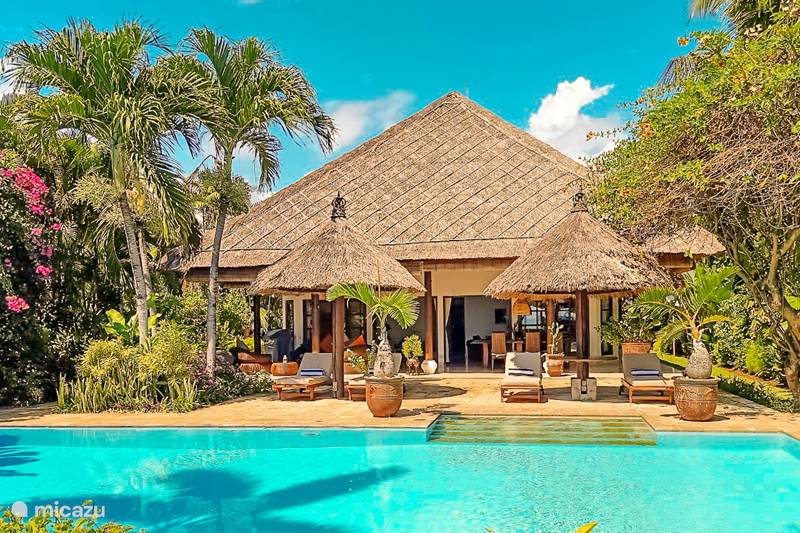 Vakantiehuis Indonesië, Bali, Lovina Villa BaliSeaVillas 5 slk+bk strand zwembd