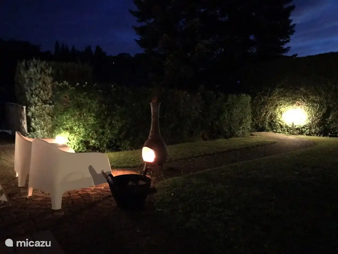 Installez-vous confortablement devant le poêle à bois le soir