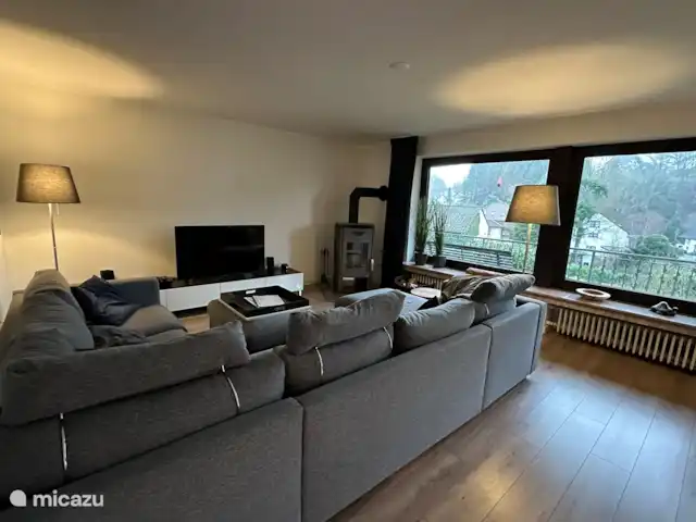 Villa Im Bongert Parque Nacional de Eifel en Alemania, Eifel, Hellenthal - casa vacacional Gran rincón para sentarse/relajarse con estufa de leña