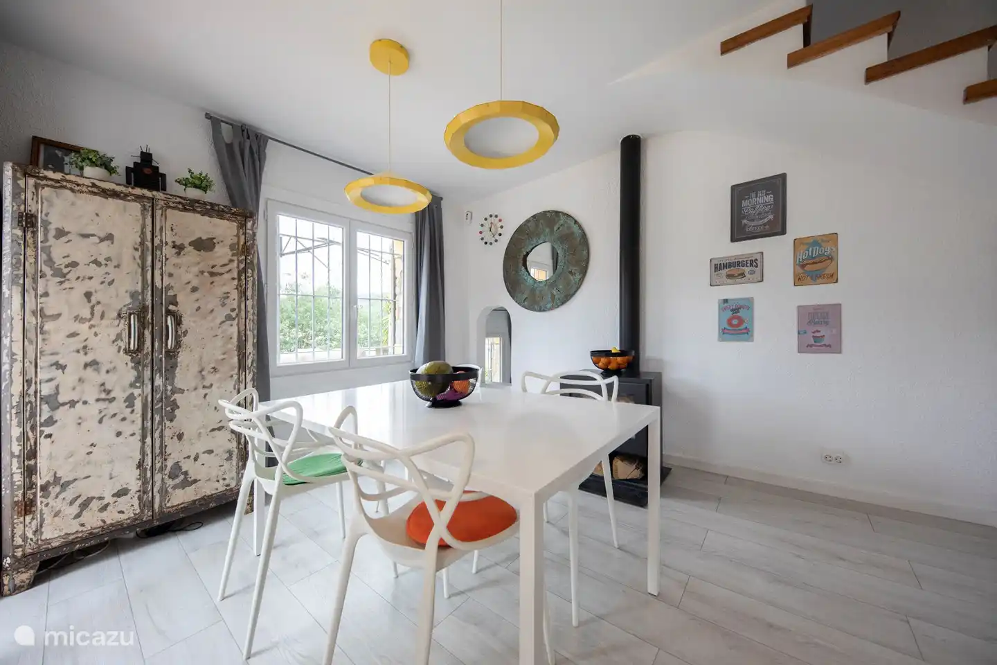 Esszimmer neben Küche (Foto 1/3)