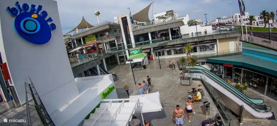 The shopping center is a 5-minute walk away