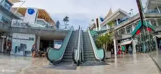 Biosfera shopping center