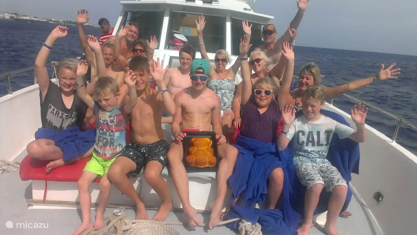 Sea Fun Lanzarote the cruise ship of the owners. Join us on the 2 or 4-hour excursion with drinks and food included. really 1 recommended.